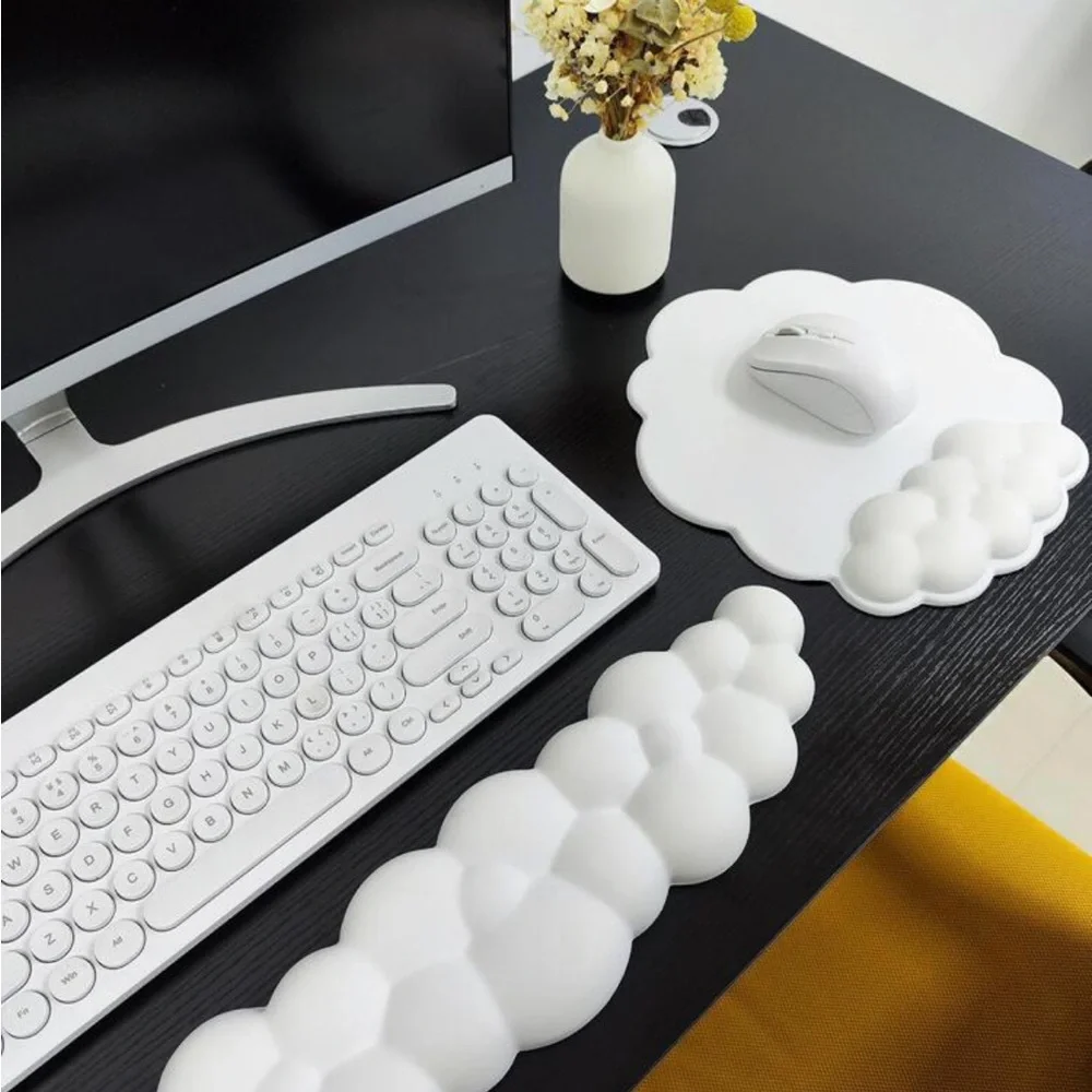 2Pc. Cloud Design Wrist Support ☁️